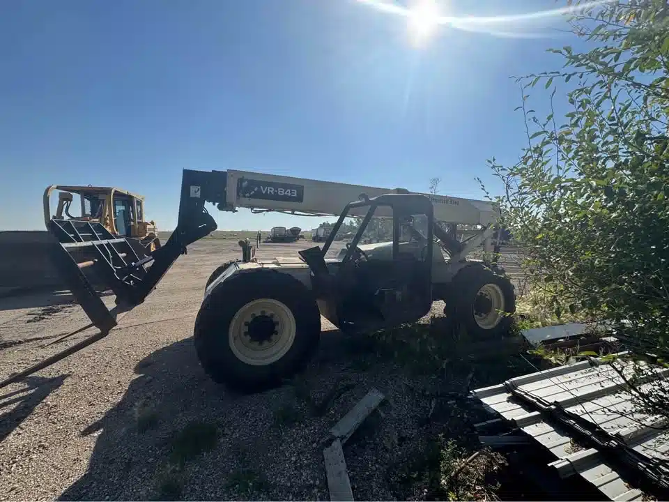 Gallery image 2 for Used 1998 Ingersoll VR-843 TeleHandler