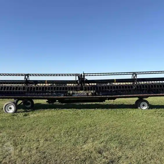 Gallery image 2 for Used 2015 MacDon FD75 Header - Flex Draper