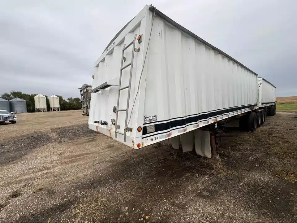Gallery image 1 for Used 1998 Castleton Trailers Super B Grain Bulker Trailer - Grain