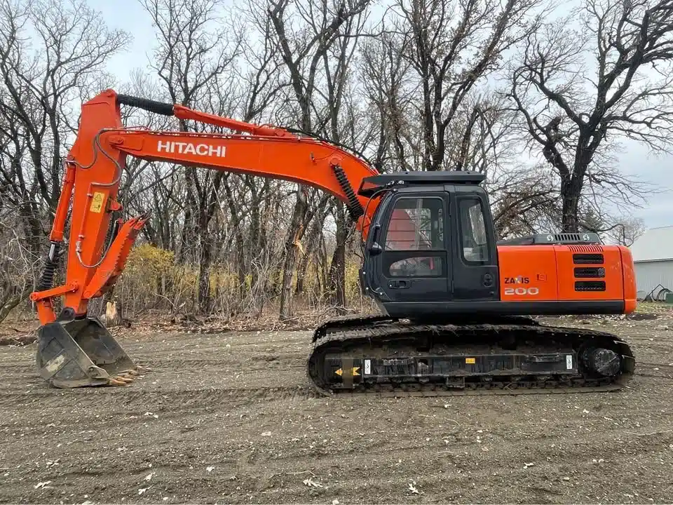 Gallery image 2 for Used 2019 Hitachi ZX200 Excavator