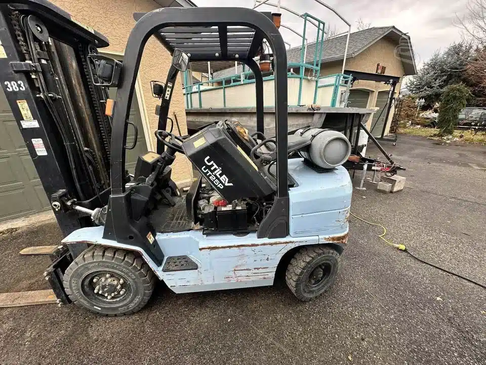Gallery image 2 for Used 2013 Utility UT25P Forklift