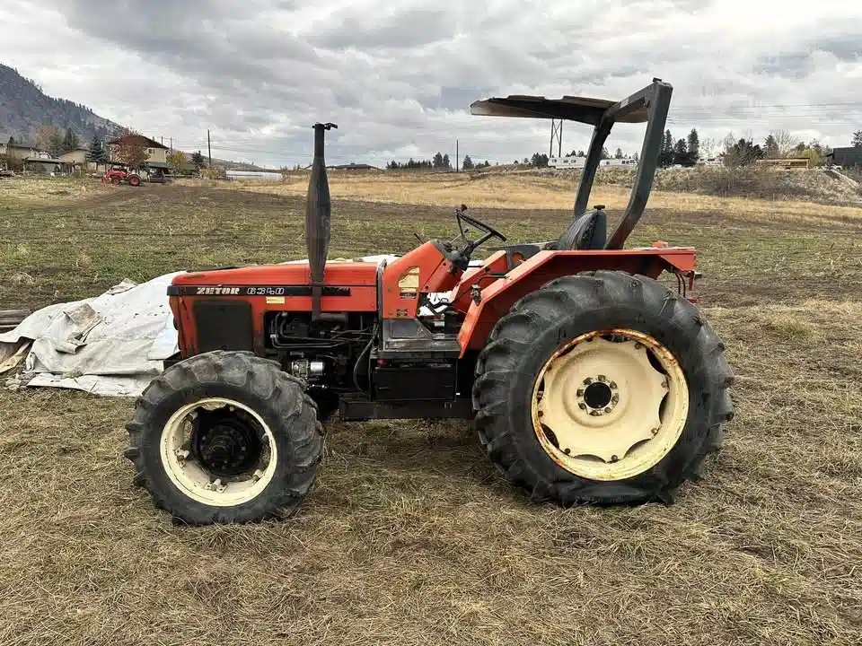 Gallery image 2 for Used 1995 Zetor 6340 Tractor
