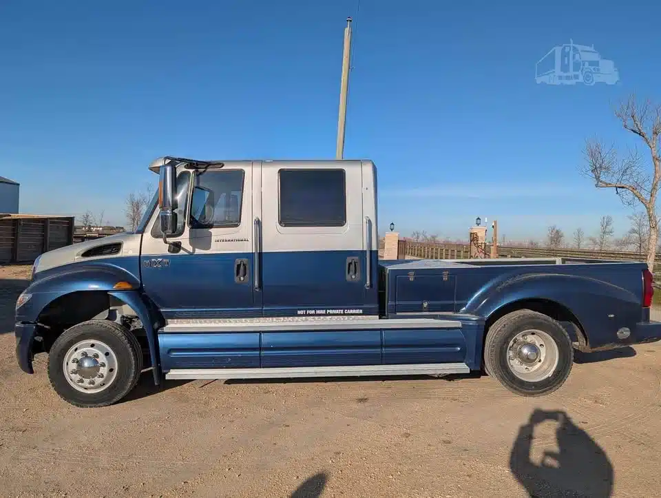 Gallery image 2 for 2007 International RXT Truck - Pickup