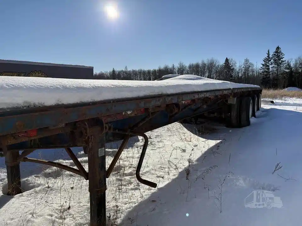 Gallery image 2 for 2001 Lode King 48’ TRIDEM Trailer - Flat Deck