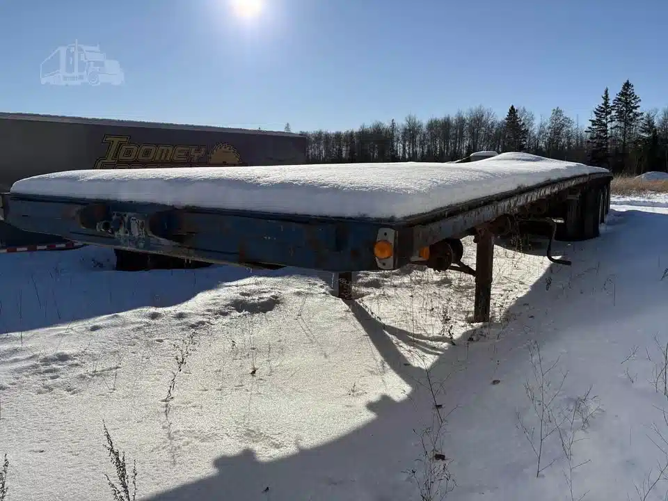 2001 Lode King 48’ TRIDEM Trailer - Flat Deck