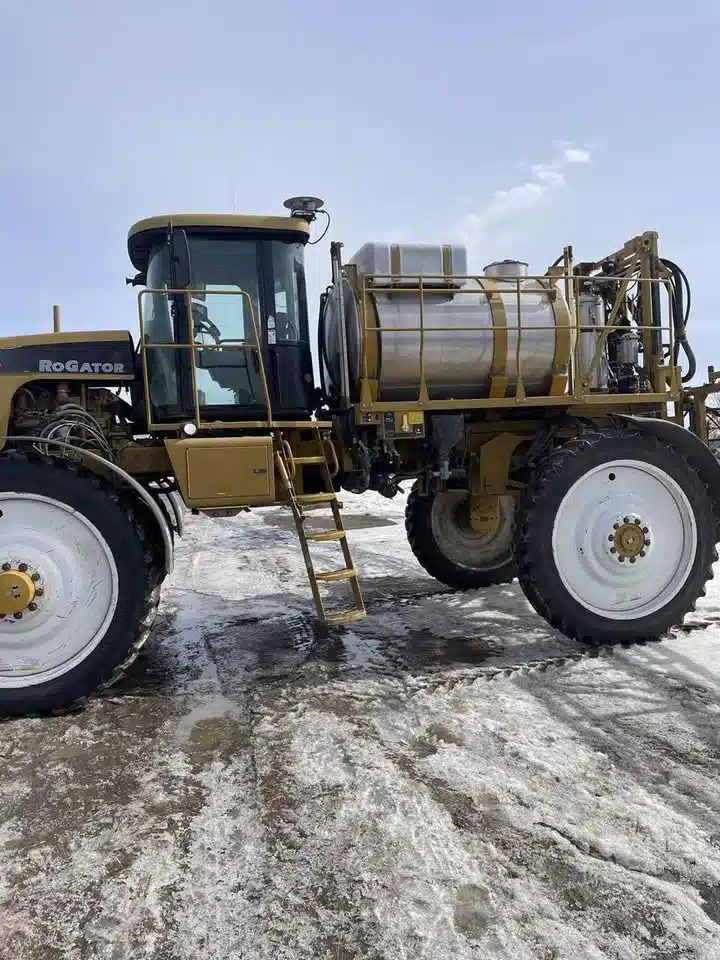 Gallery image 2 for 2007 Ag Chem ROGATOR 1074SS Sprayer - Self Propelled