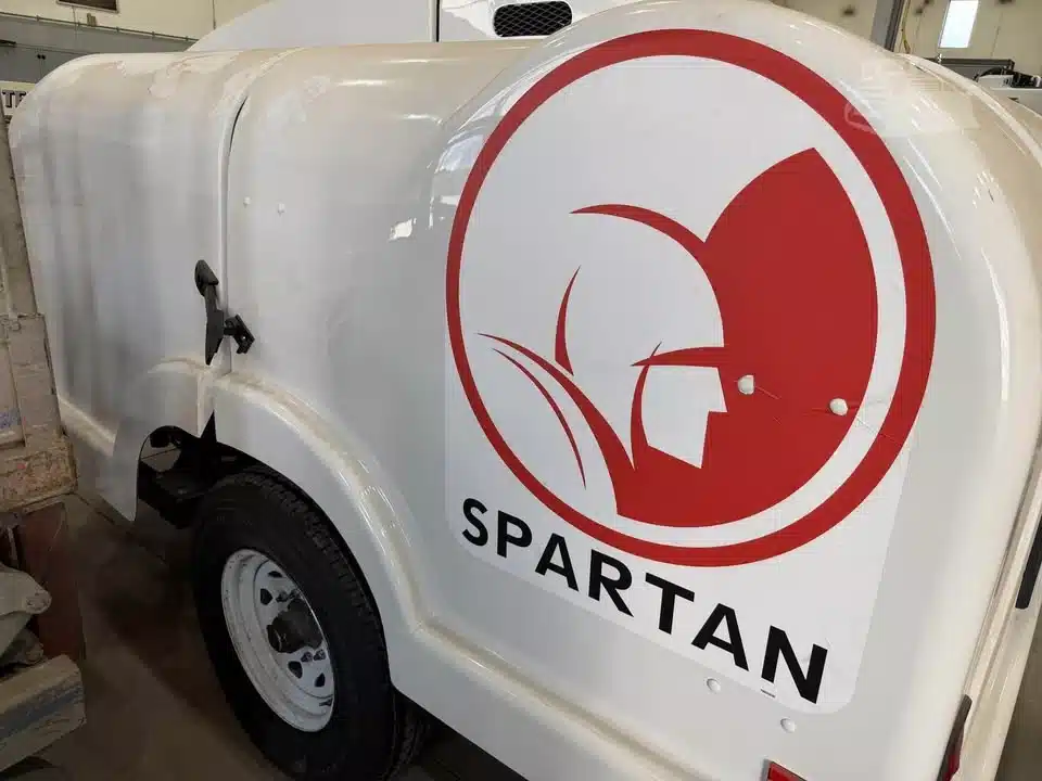 Photo de la Galerie 2 pour 2020 Spartan ER Warrior Diesel Trailer Jetter nettoyeur haute pression