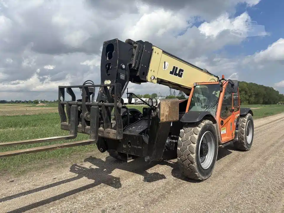 Photo de la Galerie 1 pour 2018 JLG 1055 Chargeur télescopique
