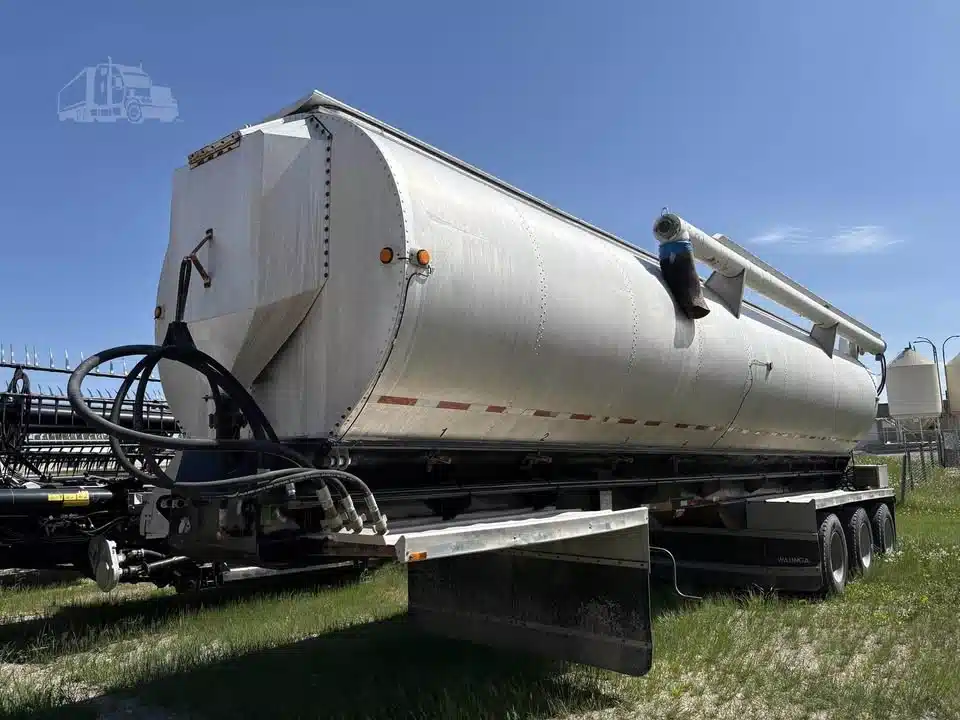 Photo de la Galerie 1 pour 1991 Walinga Tank Remorque - Pneumatique