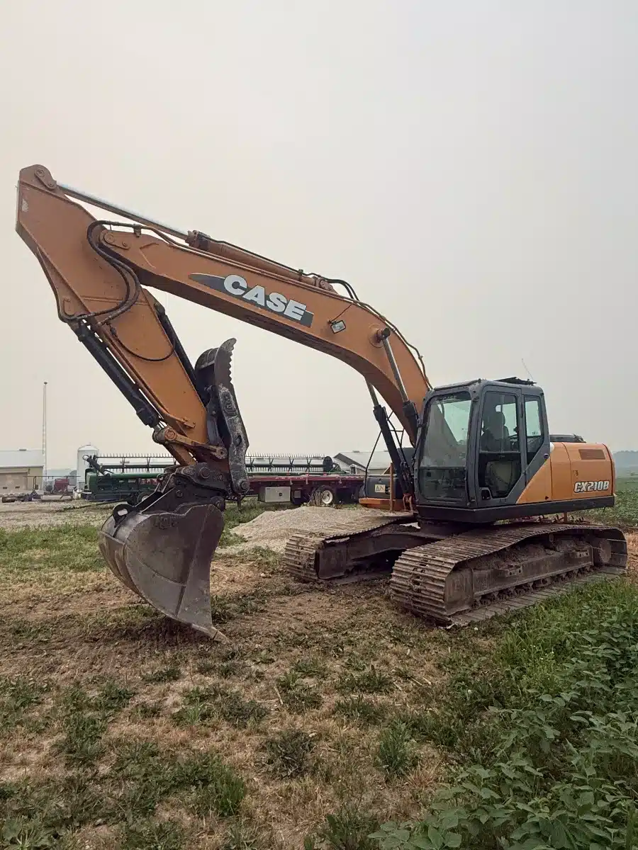 Gallery image 1 for 2015 Case Case 210B Excavator