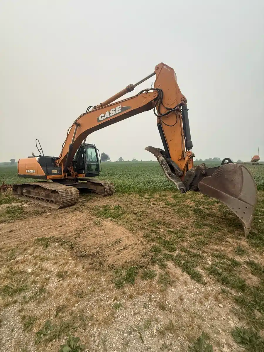 Gallery image 2 for 2015 Case Case 210B Excavator