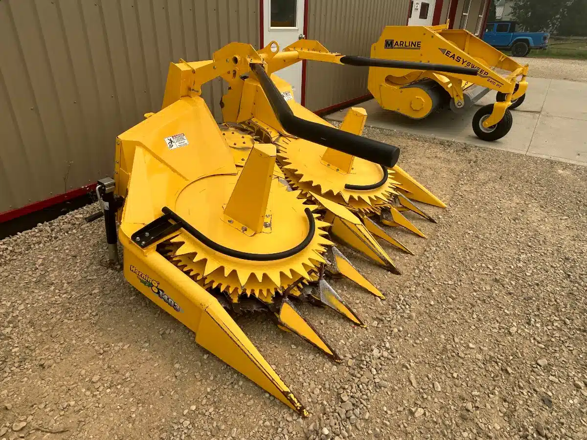 Gallery image 1 for New Holland 3PN Header - Forage