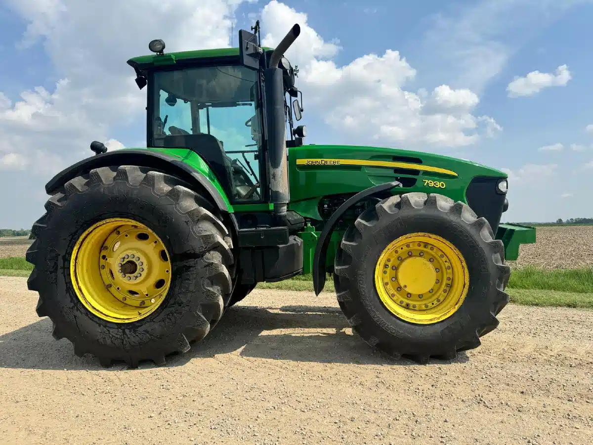 Gallery image 2 for Used 2010 John Deere 7930 Tractor