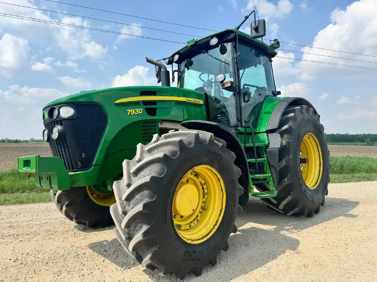 Gallery image 1 for Used 2010 John Deere 7930 Tractor