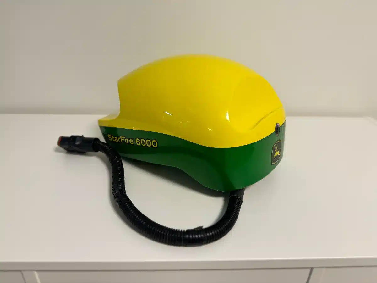 Gallery image 2 for Used 2018 John Deere STARFIRE 6000 SF1 Guidance System