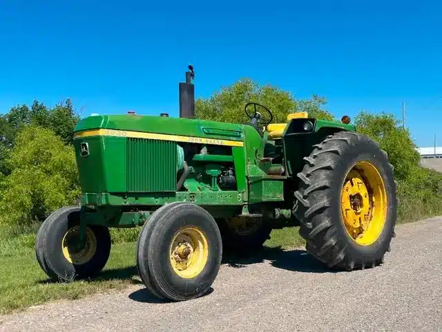 Gallery image 2 for Used 1973 John Deere 4230 Tractor