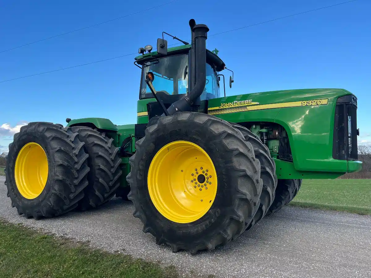 Gallery image 2 for Used 2006 John Deere 9320 Tractor
