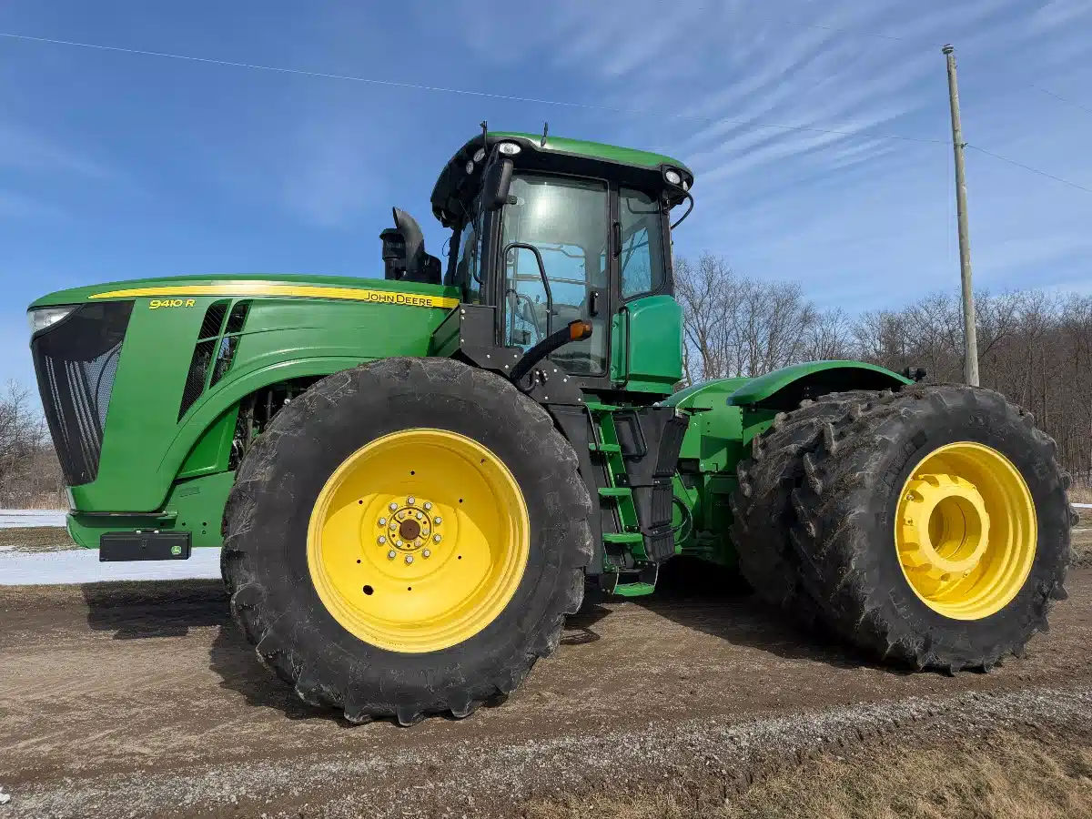 Gallery image 2 for 2013 John Deere 9410R Tractor