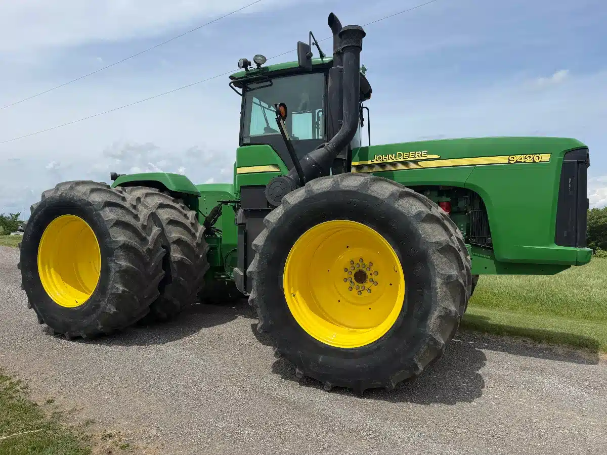 Gallery image 2 for 2006 John Deere 9420 Tractor