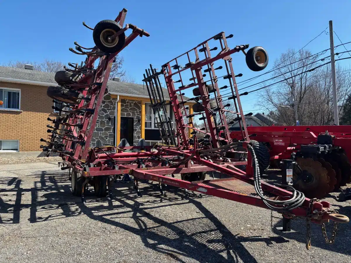 Gallery image 1 for Used Kongskilde 3800 Cultivator