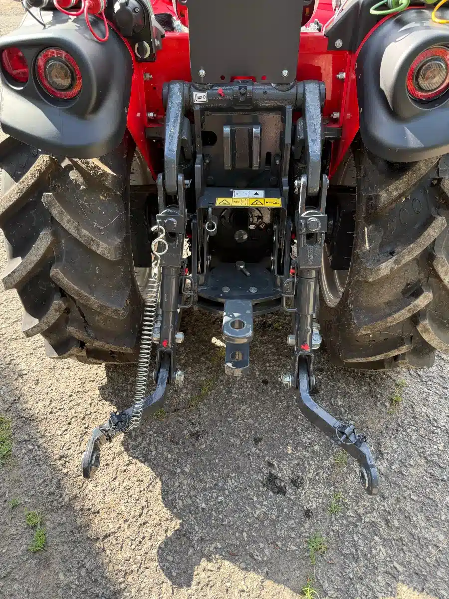 Photo de la Galerie 2 pour 2025 Antonio Carraro SX-7008 S Tracteur