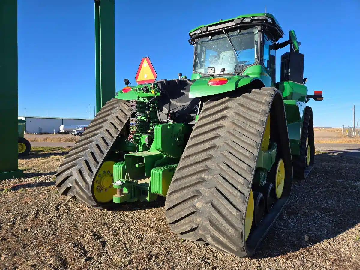 Gallery image 2 for Used 2024 John Deere 9RX 640 Tractor