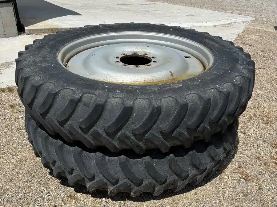 Gallery image 1 for Used Firestone 380/105r50 Tires & Rims