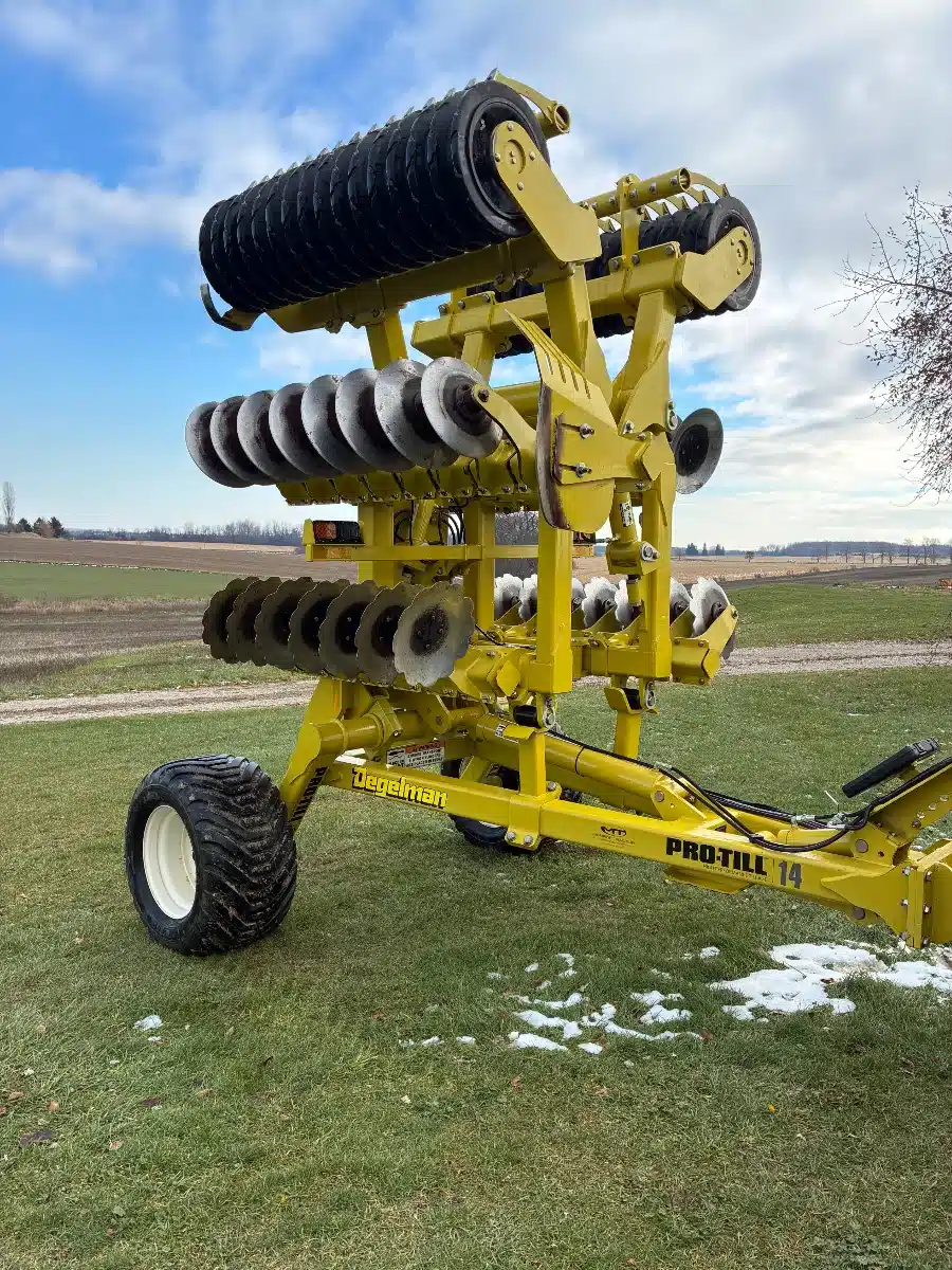 Gallery image 2 for Used 2021 Degelman PRO-TILL 14N Disc High Speed