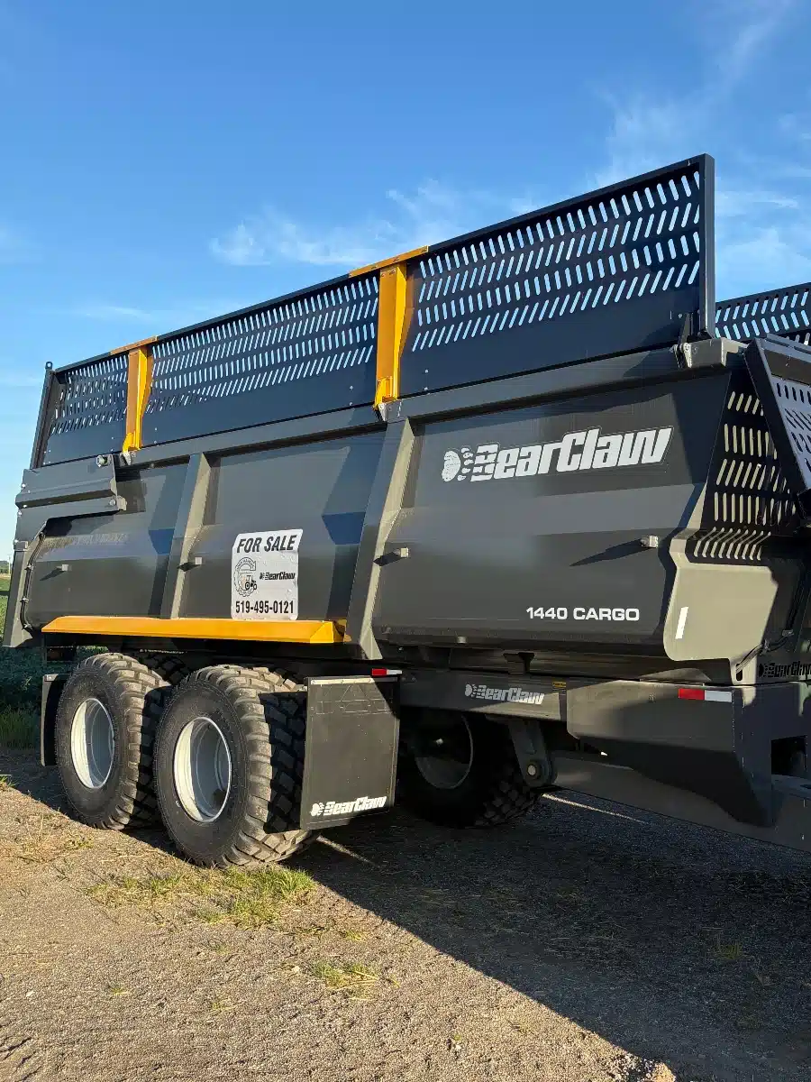 New 2025 BearClaw 1440 Forage Box