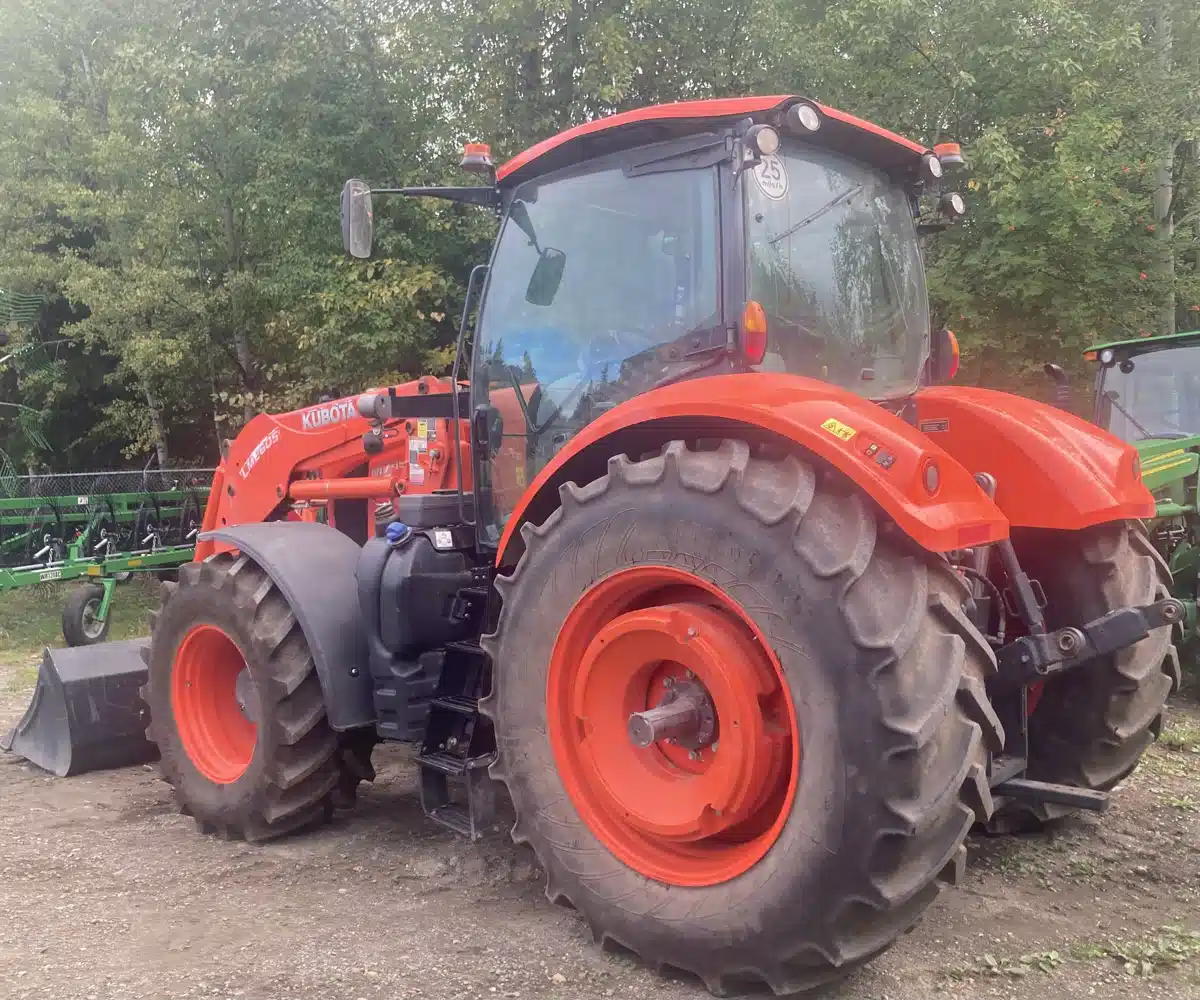 Gallery image 1 for Used 2018 Kubota M7-152 Tractor