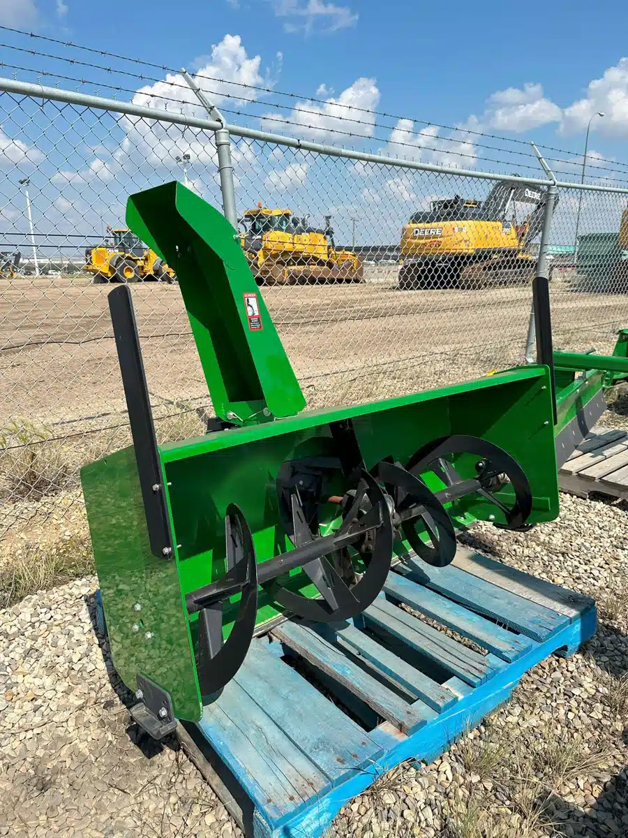 Gallery image 1 for Used 2022 John Deere 7130M 60" Snow Blower