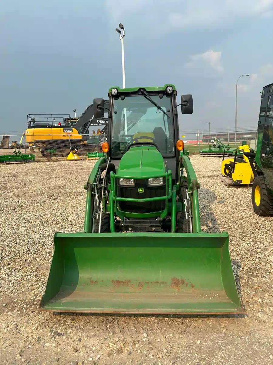 Gallery image 2 for Used 2018 John Deere 1025R Tractor