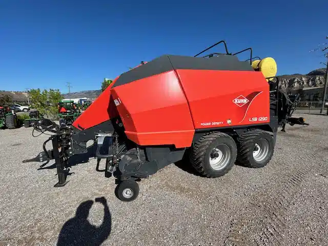 Gallery image 1 for Used 2015 Kuhn 1290 Square Baler - Large