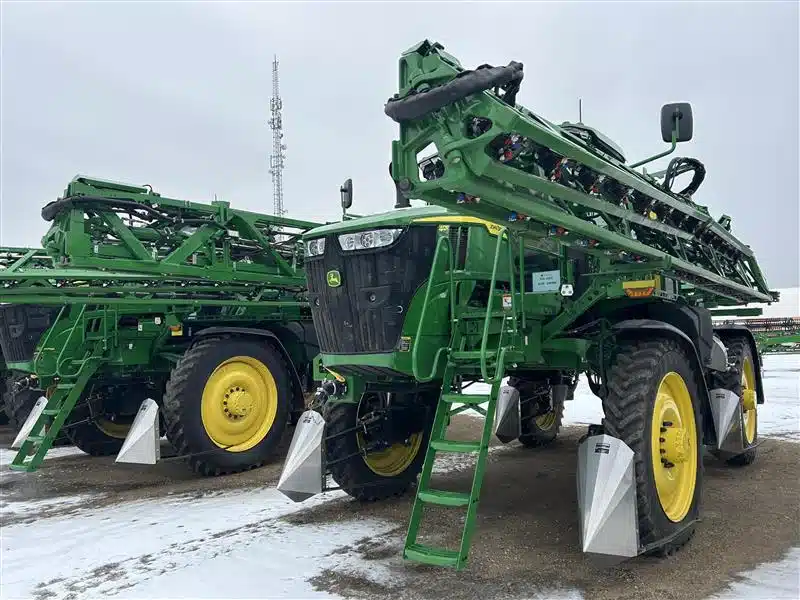 Gallery image 2 for Used 2024 John Deere 412R Sprayer - Self Propelled