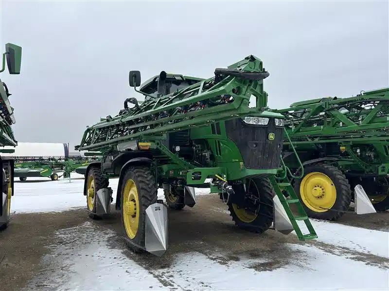 Gallery image 1 for Used 2024 John Deere 412R Sprayer - Self Propelled