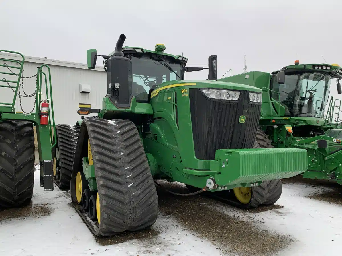 Gallery image 2 for Used 2023 John Deere 9RX 640 Tractor