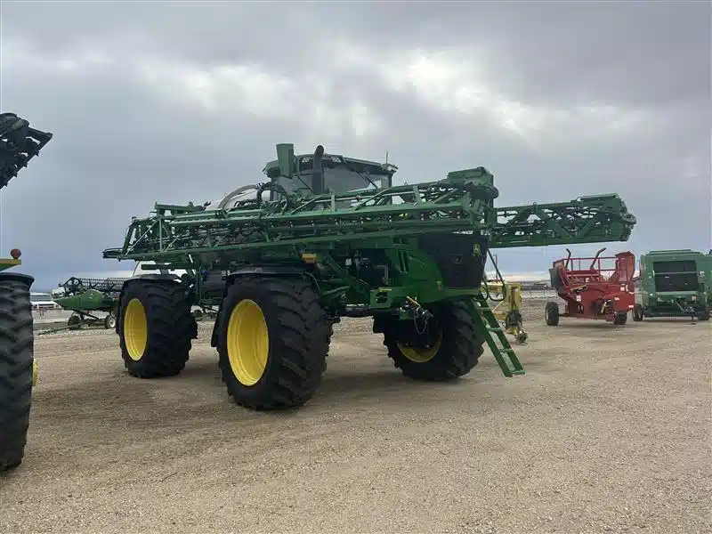 Gallery image 1 for Used 2024 John Deere 616R Sprayer - Self Propelled