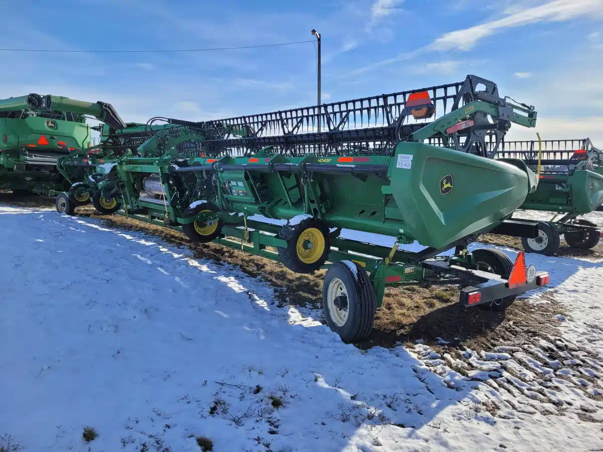 Gallery image 2 for Used 2022 John Deere HD45R Header Combine