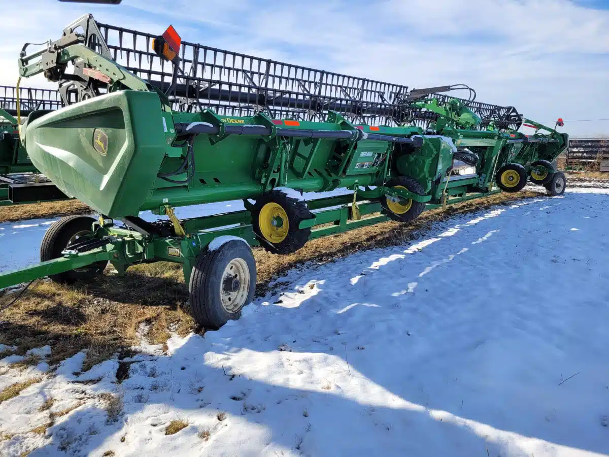 Gallery image 2 for Used 2022 John Deere HD45R Header Combine