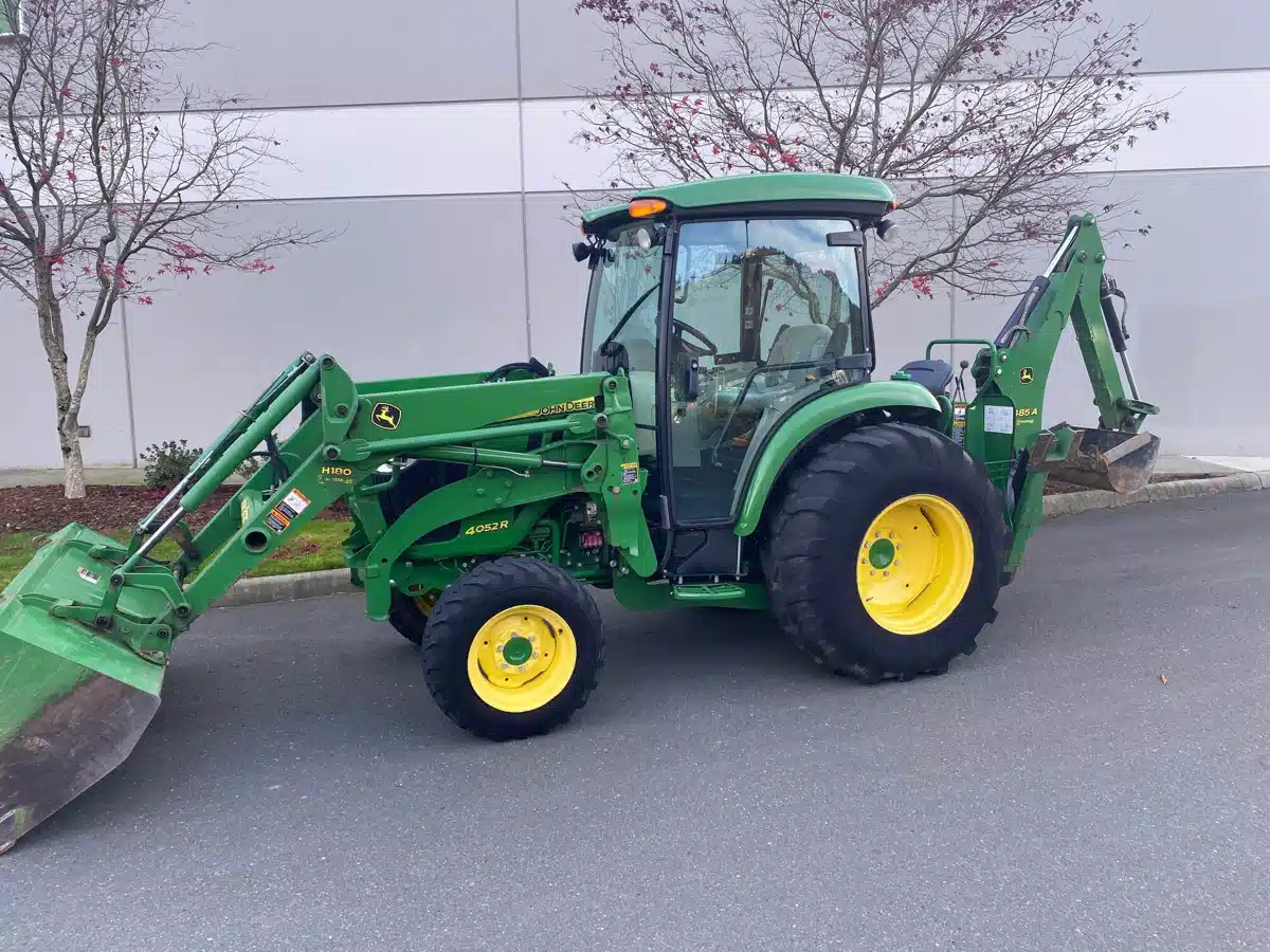Gallery image 1 for Used 2017 John Deere 4052R Tractor