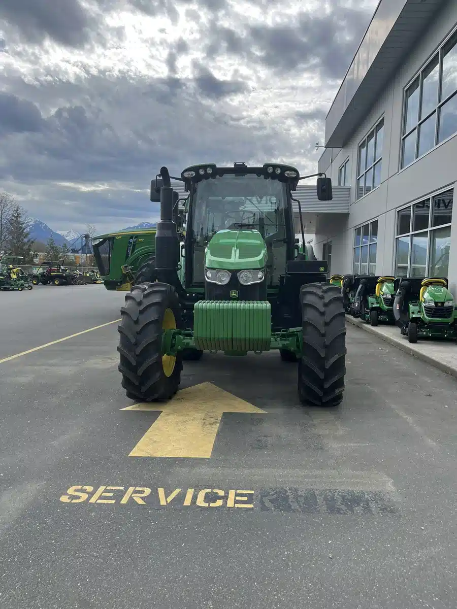 Gallery image 1 for Used 2022 John Deere 6120M Tractor