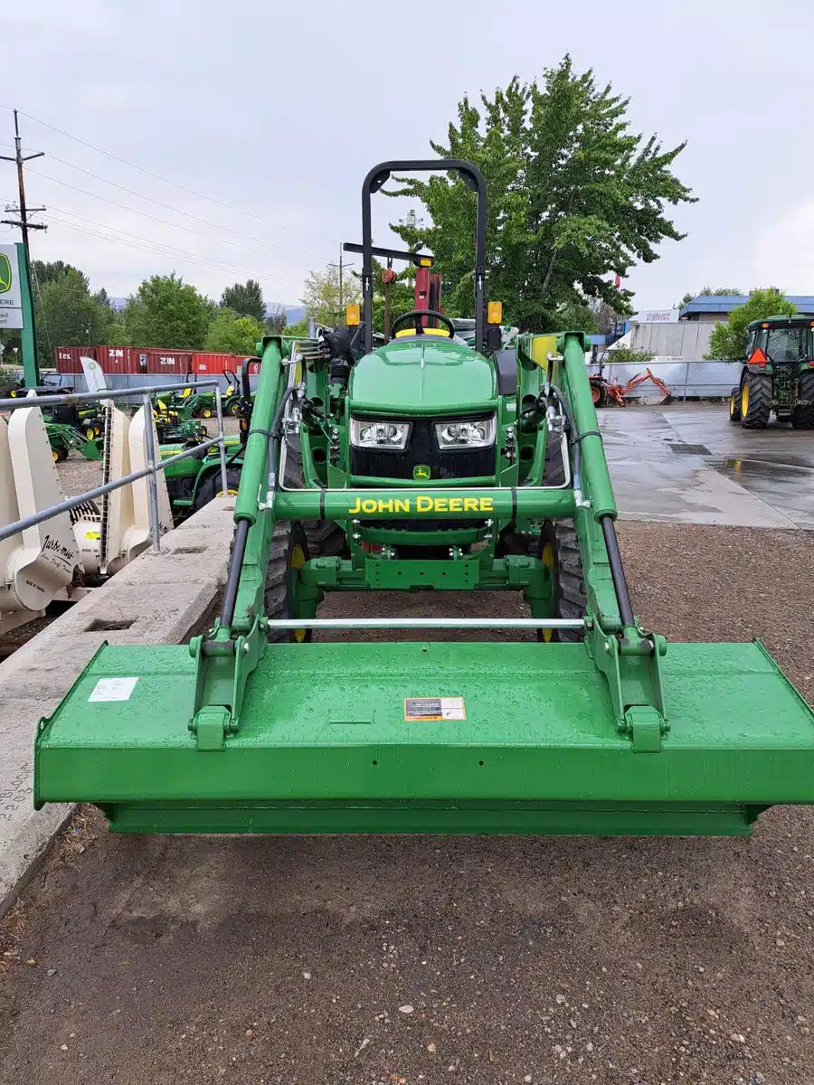 Gallery image 2 for Used 2023 John Deere 4044M Tractor