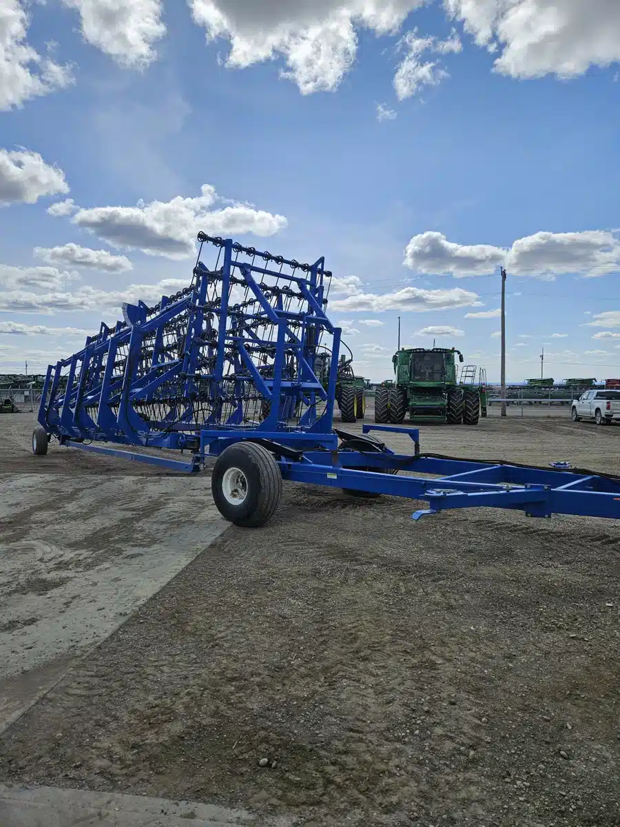 Gallery image 2 for Used 2012 Brandt CONTOUR COMMANDER 7000 Harrow