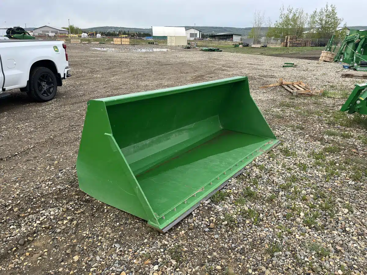 Gallery image 1 for Used 2023 John Deere High Volume Bucket Tractor