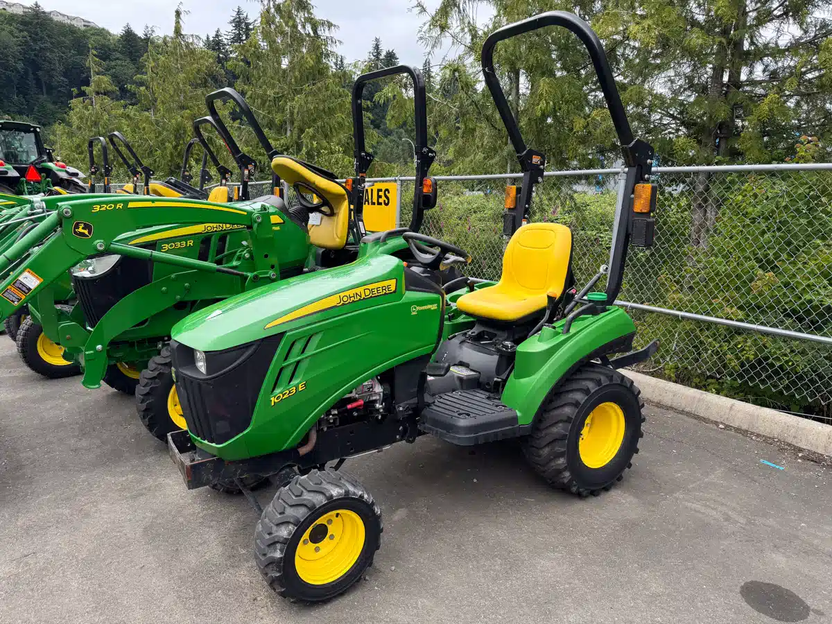 Gallery image 1 for Used 2019 John Deere 1023E Tractor