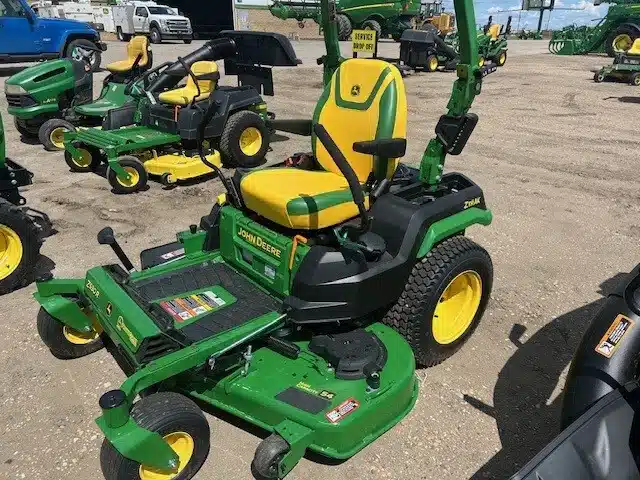 Gallery image 1 for Used 2025 John Deere Z530R Mower - Zero Turn