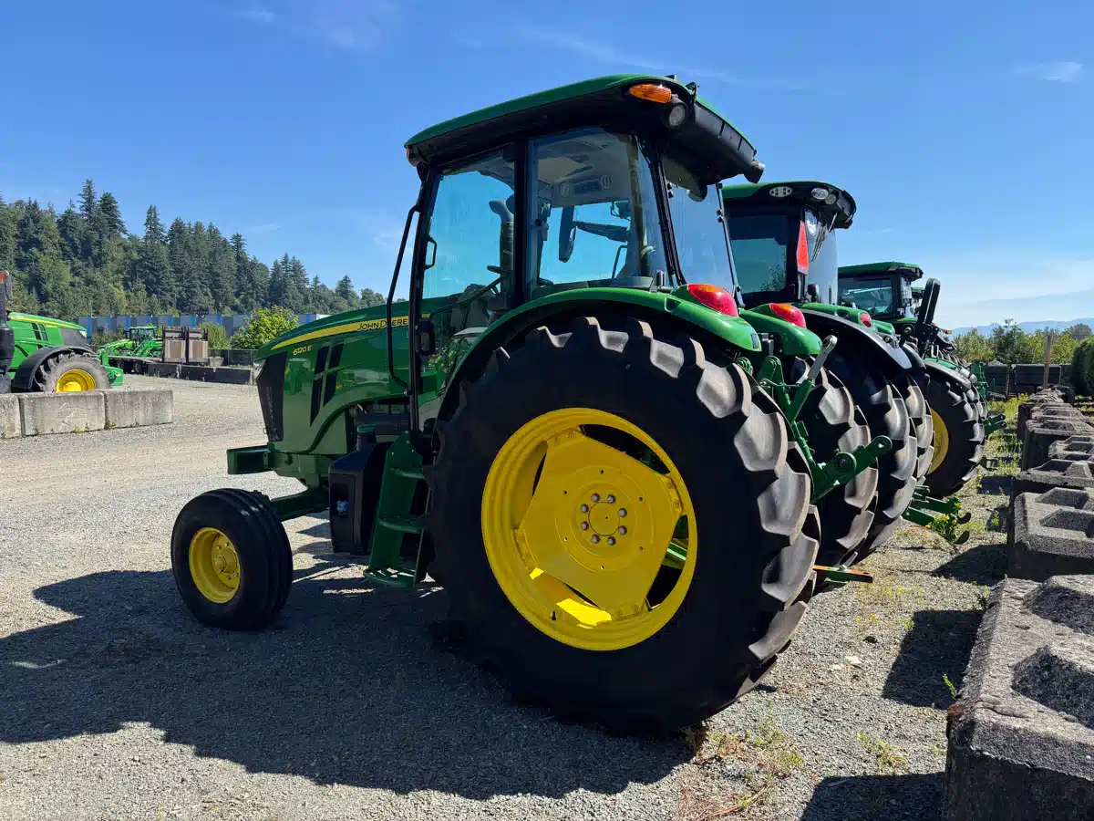 Gallery image 2 for Used 2022 John Deere 6120E Tractor