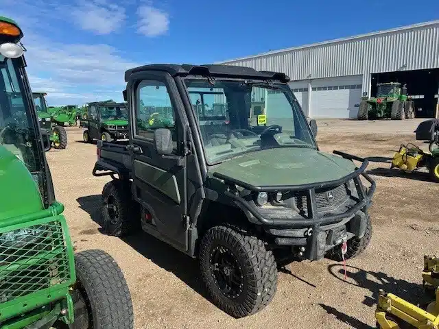 Gallery image 1 for Used 2023 John Deere XUV 835R Utility Vehicle