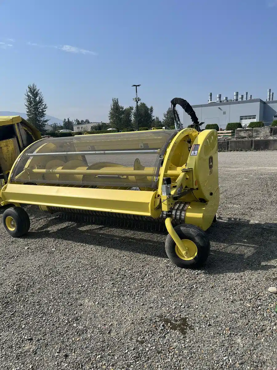 Gallery image 1 for Used 2021 John Deere 639 Windrower