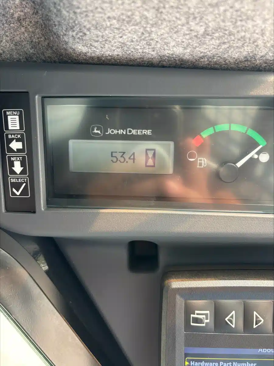 Gallery image 2 for Used 2024 John Deere 320G Skid Steer